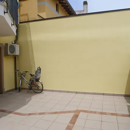 Blueseabike - Bilocale Con Doppio Spazio Esterno Apartman